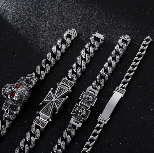 Pulsera de Acero Titanio con Calavera y Cruz - Diseño Dominio Vintage para Hombre - Image 12