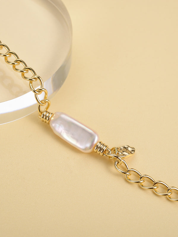 Pulsera Vintage Clásica con Perlas y Metal Europeo Americano