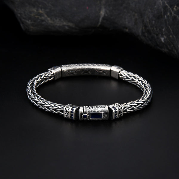 Pulsera de Plata Esterlina con Cuerda de Cáñamo y Circones Tejidos a Mano