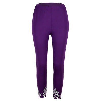 Pantalones Capri Ajustados con Estampado Reductor - Image 4