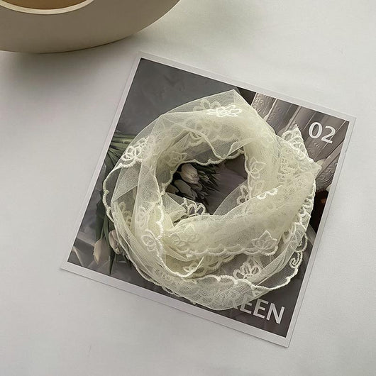 Pañuelo de Seda Bordado con Encaje - Cinta para Cabello Elegante - Image 19