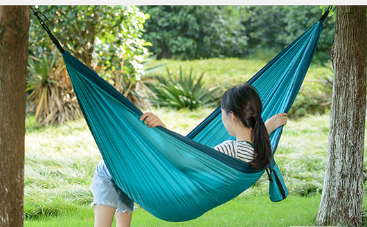 Hamaca Ultraligera Doble para Camping y Aventura al Aire Libre - Image 10