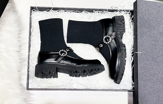 Botas Martin de Caña Elástica con Suela Gruesa para Mujer - Image 16