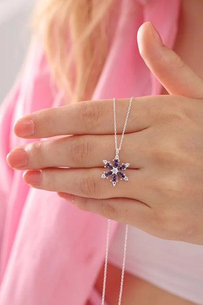 Collar de Plata 925 Loto Camelia con Piedra Amatista en Gota