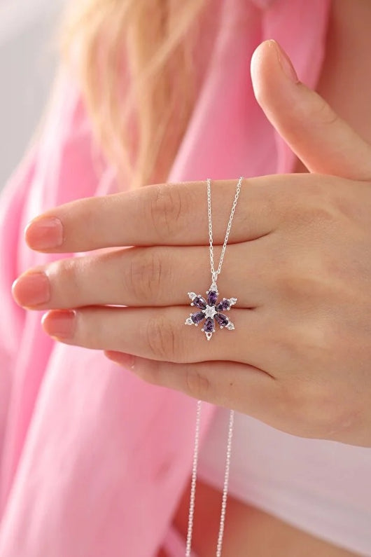 Collar de Plata 925 Loto Camelia con Piedra Amatista en Gota