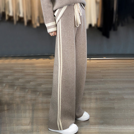 Conjunto de Pantalón Ancho y Suéter Tejido en Lana - Estilo Casual Relajado - Image 4