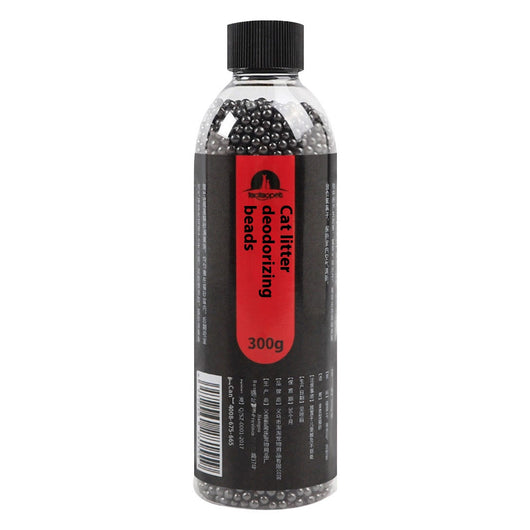 Clear plastic bottle of black cat litter deodorizing beads with a black and red label, 300g. - Image 2
