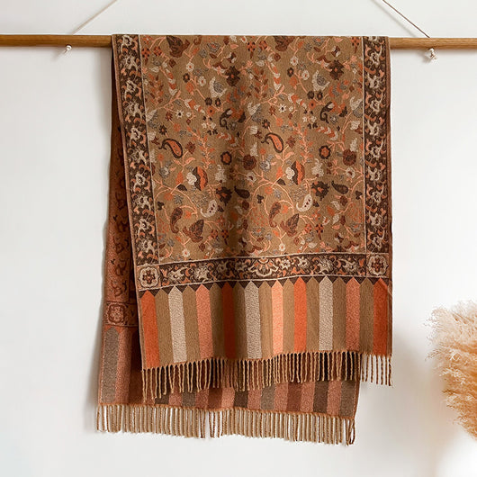 Bufanda Étnica Otoño-Invierno con Flores y Borlas de Hilo Hilado - Image 12