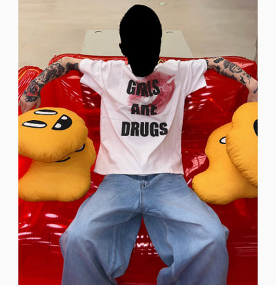 Playera de Algodón con Diseño Conceptual de Manga Corta - Image 5