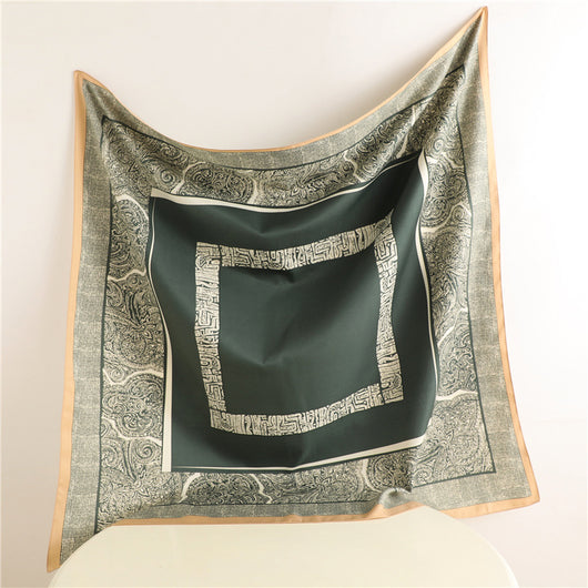 Pañuelo Cuadrado Retro Estampado para Mujer - Diseño Clásico - Image 36