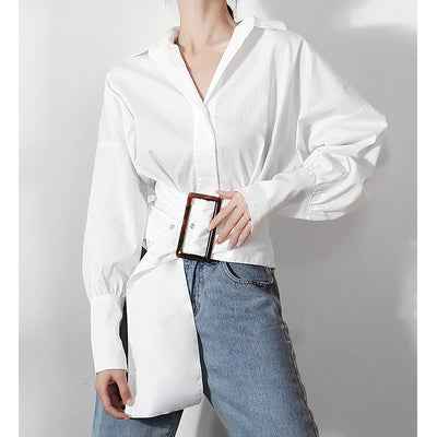Camisa Blanca Manga Larga con Diseño de Cinturón - Image 3