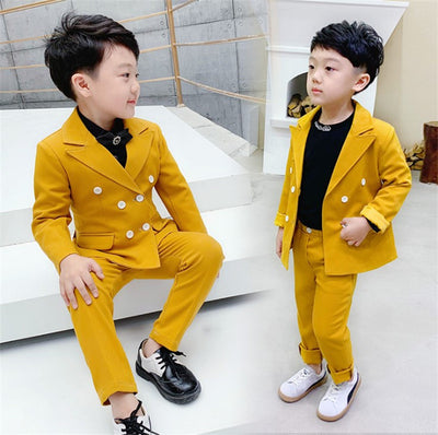 Traje Elegante para Niños - Diseño Minimalista Pasarela - Image 4