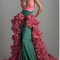 Vestido de Gala Bicolor con Escote en V y Falda Desmontable con Volantes en Cascada