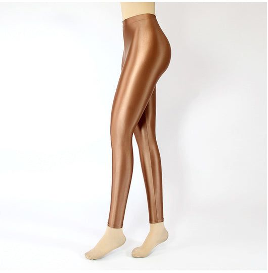 Leggins Deportivos Cortos Cintura Alta Elástica para Yoga y Ejercicio - Image 39