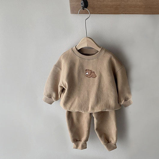 Conjunto de Suéter con Osito Bordado para Niños y Niñas - Image 17