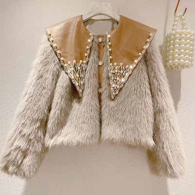Abrigo Acolchado para Mujer con Cuello Decorado de Perlas - Image 11