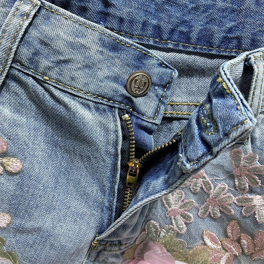 Shorts de Mezclilla Rectos con Bordados y Perlas para Mujer - Image 10