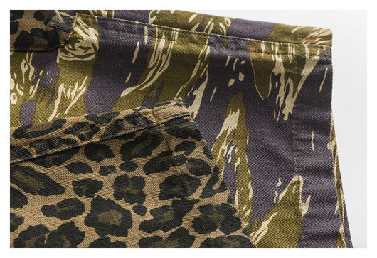 Shorts Cargo Camuflado con Estampado Leopardo - Unisex - Image 8