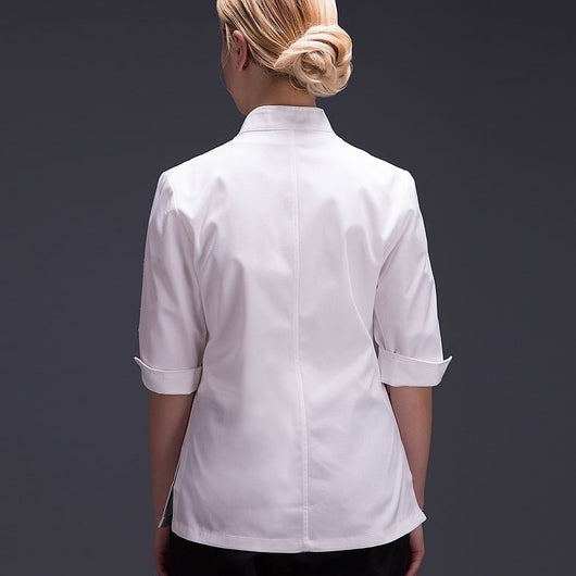 Uniforme de Chef Profesional para Mujer en Cocina de Hotel - Image 19