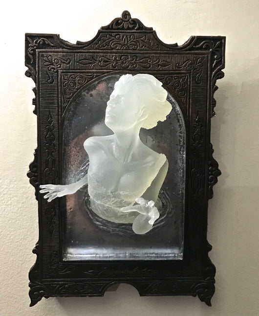 Espejo Luminoso Ghost Resin con Cruz - Decoración Brillante de Pared - Image 20