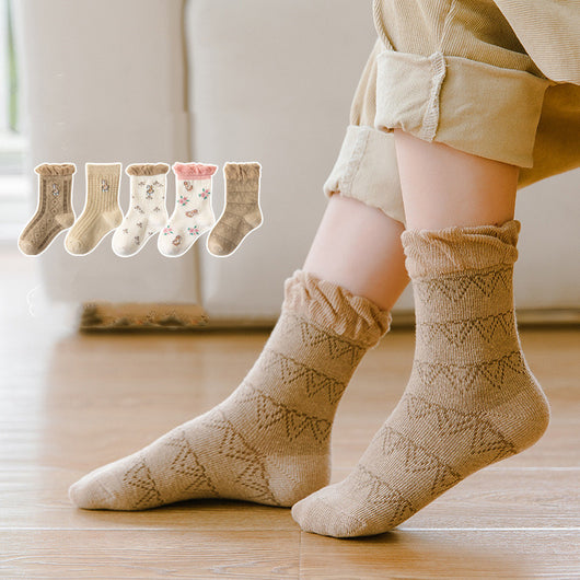 Calcetines Infantiles Coreanos Estampados para Otoño e Invierno - Image 9