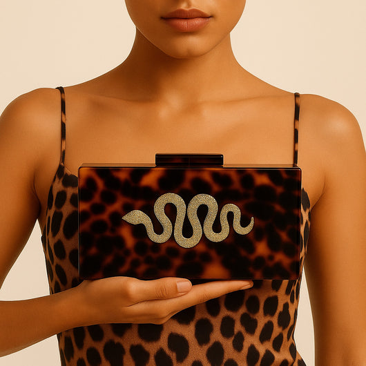 Clutch Estampado Leopardo en Acrílico - Image 11