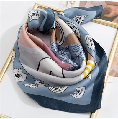 Pañuelo de Seda Cuadrado Pequeño para Mujer - Image 14