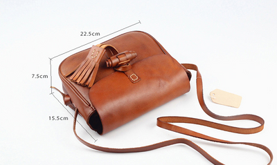 Bolsa de Cuero Retro Artesanal con Flecos para Mujer - Image 6