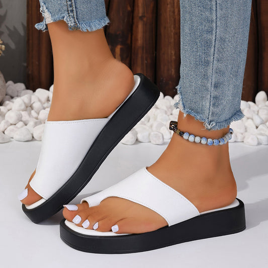Sandalias Planas con Punta Cerrada y Suela Gruesa para Mujer - Cómodas y Versátiles