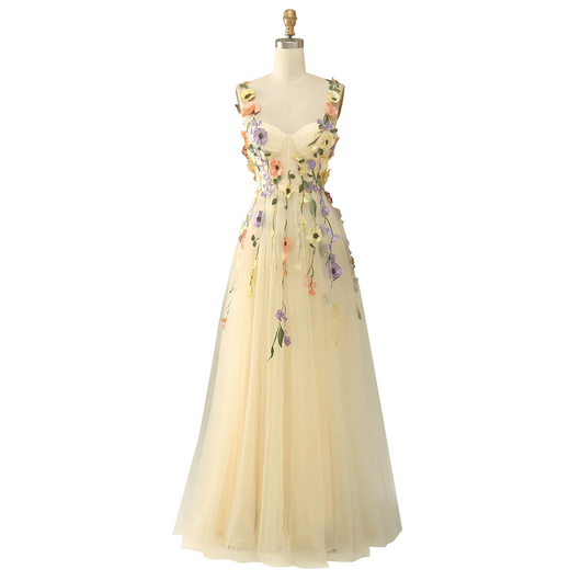 Vestido de Banquete con Cinturón Exclusivo - Image 10