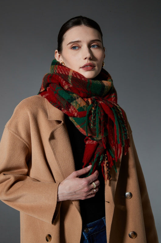 Bufanda Escocesa Roja y Verde - Estilo Europeo y Americano - Image 7