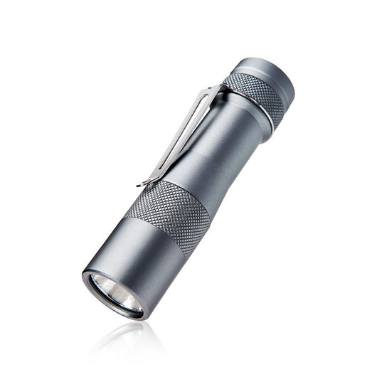 Linterna LED de Alto Brillo XHP50.2 - Iluminación Profesional Potente - Image 4