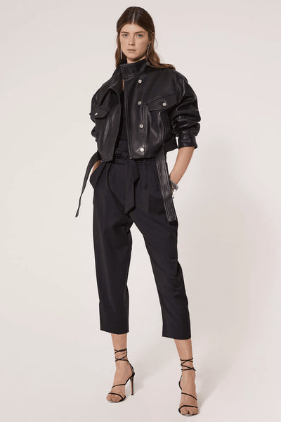 Chaqueta Vaquera con Cinturón de Cuero Suave y Lana Texturizada - Image 3