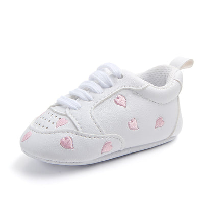 Zapatos Deportivos para Bebé con Corazón Rojo - Suela Suave y Flexible