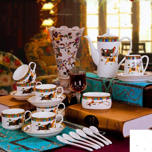 Juego de Tazas de Café Europeo en Porcelana Hueso - Image 10