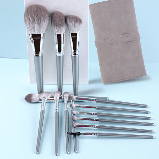 Set de 14 Brochas de Maquillaje con Mango de Madera Premium - Image 3