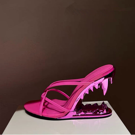 Sandalias de Tacón Alto con Detalles Metálicos Afilados - Image 19