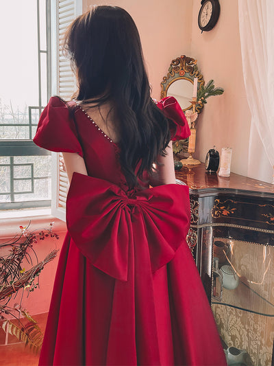 Vestido de Satén Rojo Vino para Compromisos - Elegancia Francesa Diaria - Image 6