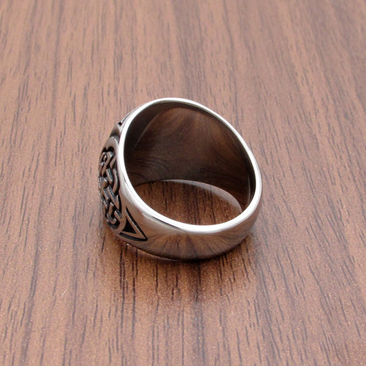 Anillo Vikingo Nórdico Retro Personalizado para Hombre en Acero Titanio - Image 5