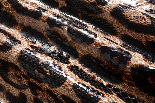 Abrigo Trench Estilo Leopardo con Efecto Ante Brillante y Cordones - Image 6