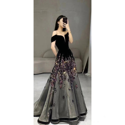 Vestido de Noche Escotado con Elegancia y Temperamento - Image 8