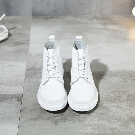Botas Blancas Planas de Punta Redonda con Suela Antideslizante para Mujer - Image 9