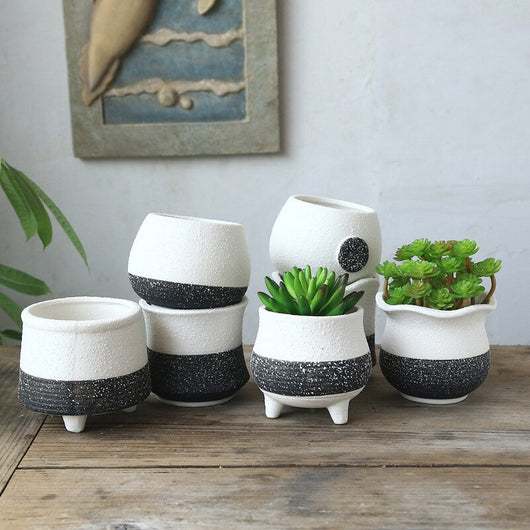 Maceta Decorativa Respirable con Acabado Spray Blanco y Negro - Image 12