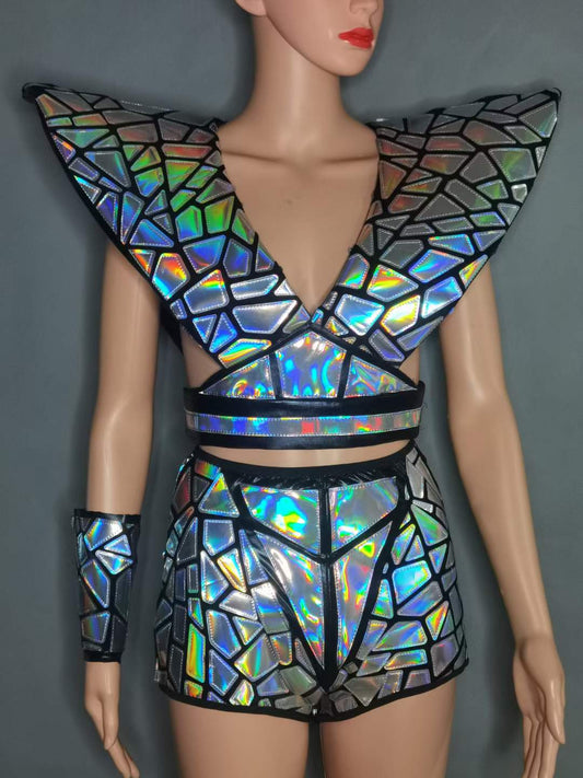 Traje Estereoscópico Reflectante de Hombros Elevados en Plata - Image 2