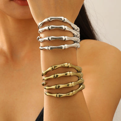 Pulsera Calavera Hueca con Pata Retro para Mujer - Image 21