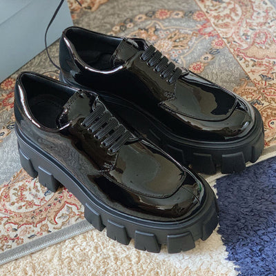 Zapatos Plataforma Estilo Británico con Cordones - Image 4