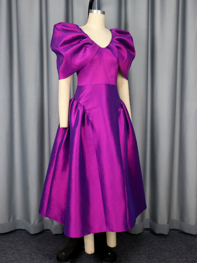 Vestido de Noche con Mangas Abullonadas y Bajo Plisado - Image 11