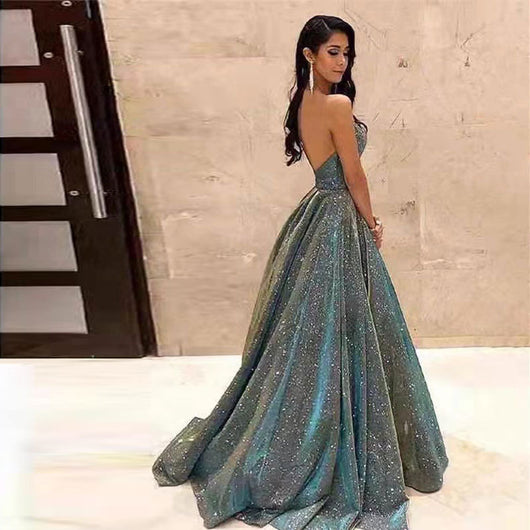 Vestido de Noche Escotado Europeo Elegancia Moderna - Image 7
