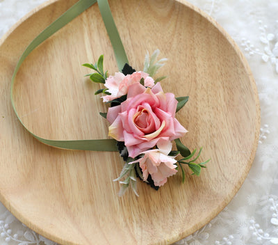 Empaque de Regalo con Decoración Floral y Rosas Simuladas - Image 17