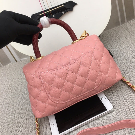 Bolso Bandolera de Cuero Caviar con Patrón de Cadena Diamante - Image 19